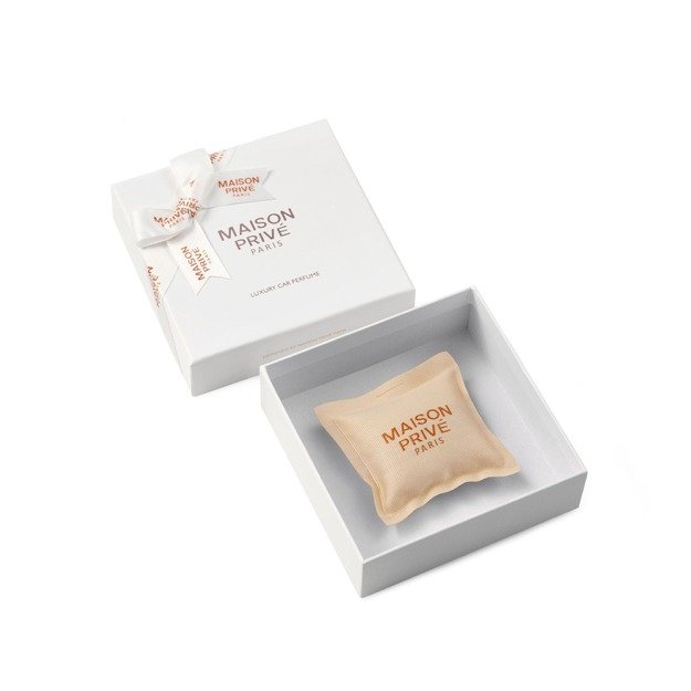 PERSIKAS IR ŽALIOJI ARBATA | Automobilio kvapas MAISON PRIVE 2