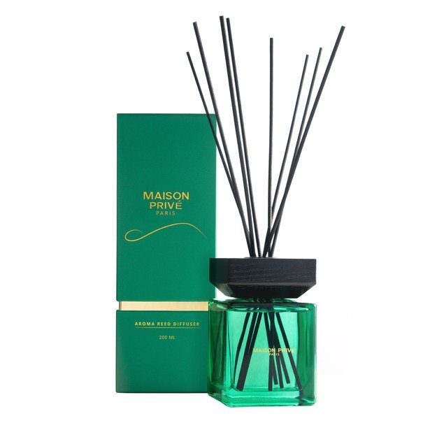 ANGLIŠKOJI KRIAUŠĖ IR FREZIJA | Namų kvapas | 200ml MAISON PRIVE